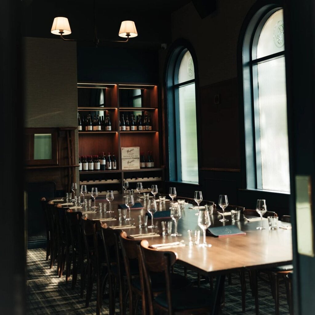 Doutta Gala Soft Launch436 – Feed – square